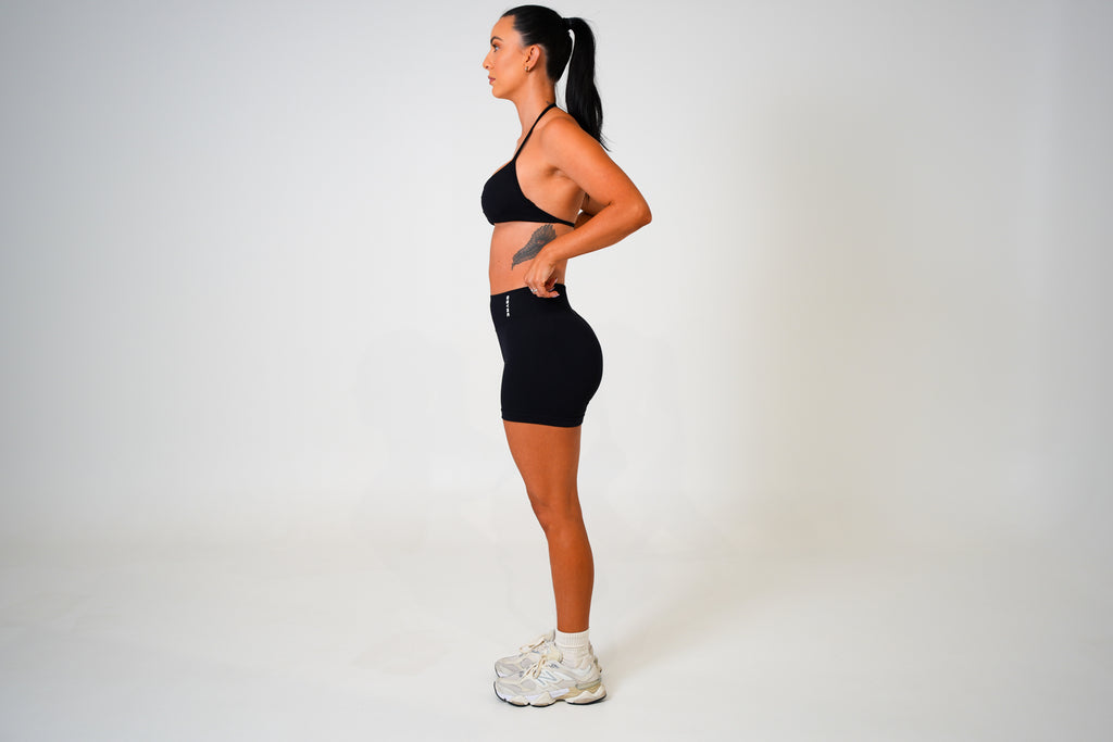 Goddess Short — Black